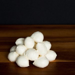 NaturalPastures CherryBocconcini Balls Vert cropped