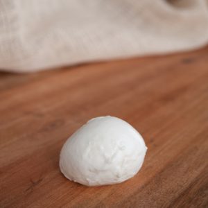 NaturalPastures MozzarelladiBufala Ball Vert copy